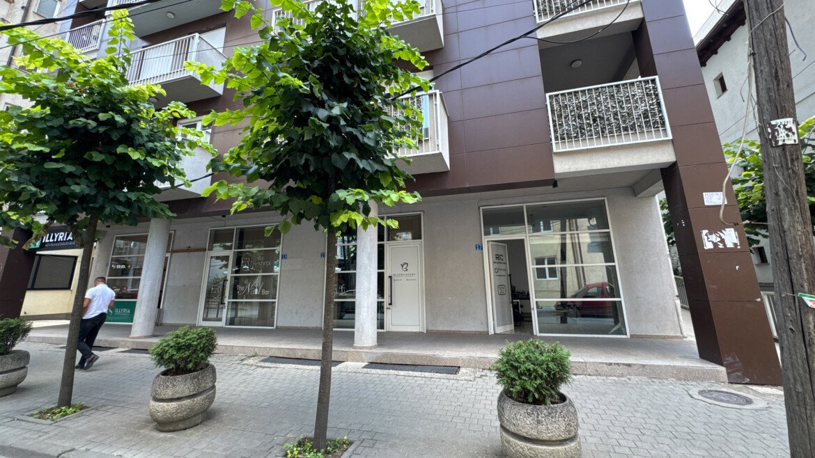 Lokal në SHITJE (me flete poseduese)