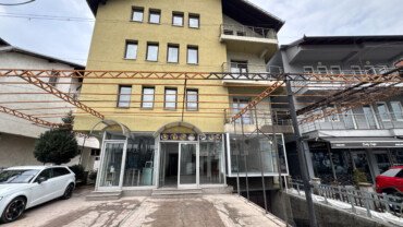 Lokal me QIRA në Pejë