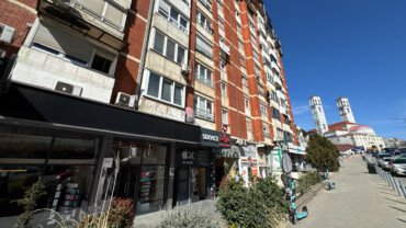Lokal / Zyrë në SHITJE në Bulevardin Bill Klinton – Prishtinë