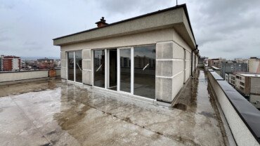 2 Penthouse në SHITJE në Lipjan