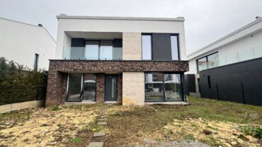 Shtëpi në SHITJE në Lagjen Qendresa – Prishtinë